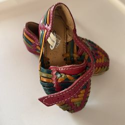 Girls Colorful Huarache Sandals – Size 3T