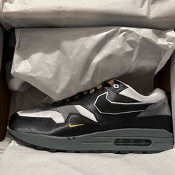 Nike Air Max 1 ‘Big head Mode’ 007 Goldeneye