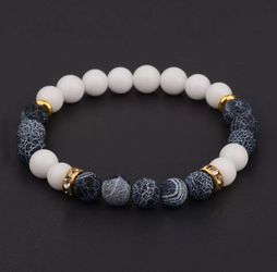 Men, women yoga bead charm agate stretch lovely fashion bracelet