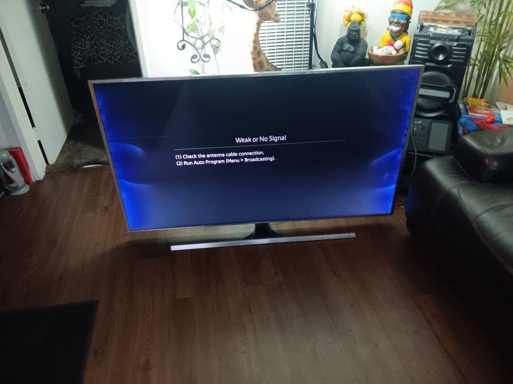 64" SUHD SAMSUNG T.V