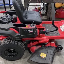 New 2025 Never Used Craftsman 42 Inch Zero Turn Lawn Mower 2900$ New 