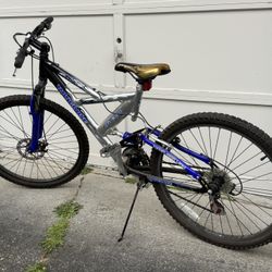 Mongoose XR 250 21 speed bike