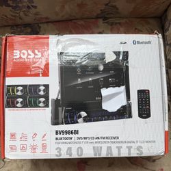 Boss Audio System ( Model: BV9986BI )  & Boss Audio System ( Model: R1100M ) All 4 Together 