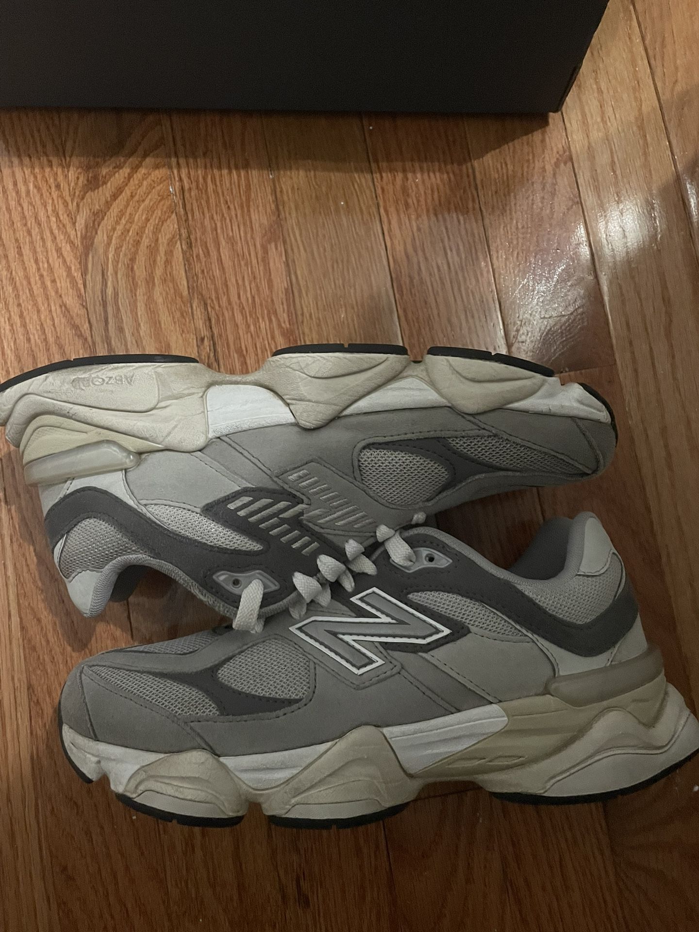 New Balance 9060 Raincloud