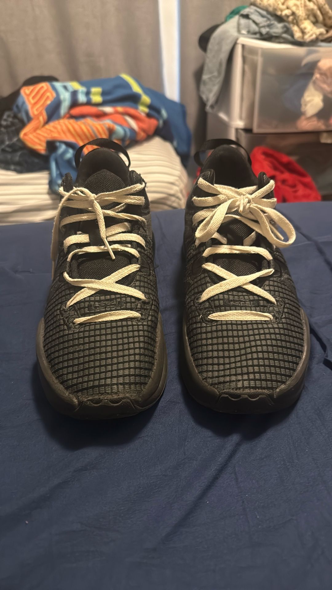 Nike LeBron Witness 7