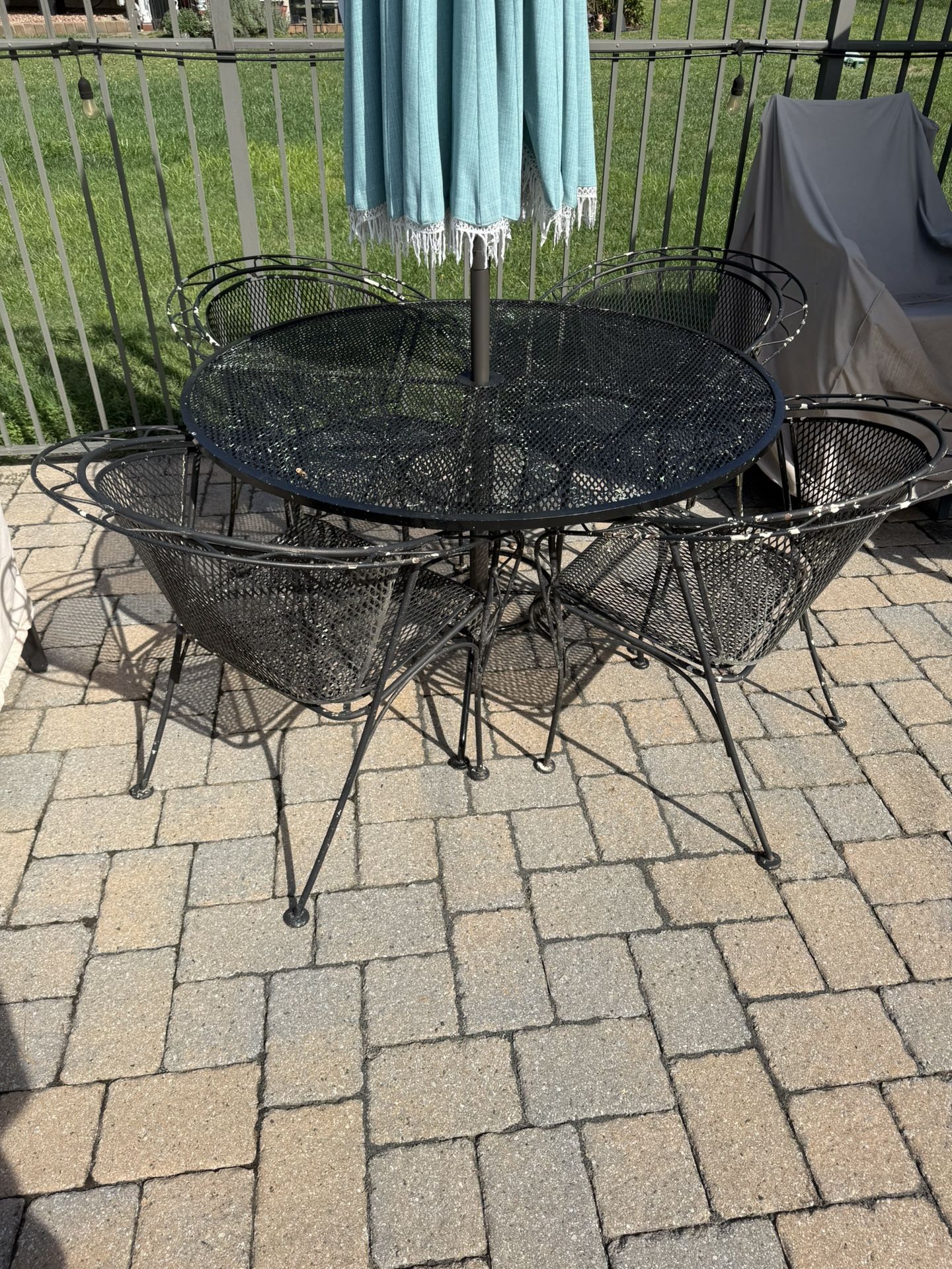 Metal Outdoor Table And 4 Chairs