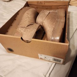 Uggs, nuevas,  brand new