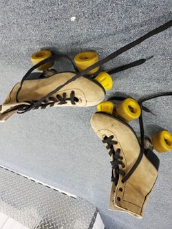 Suede Quad Roller Skates..Size 8 women's, size 6.5 mens