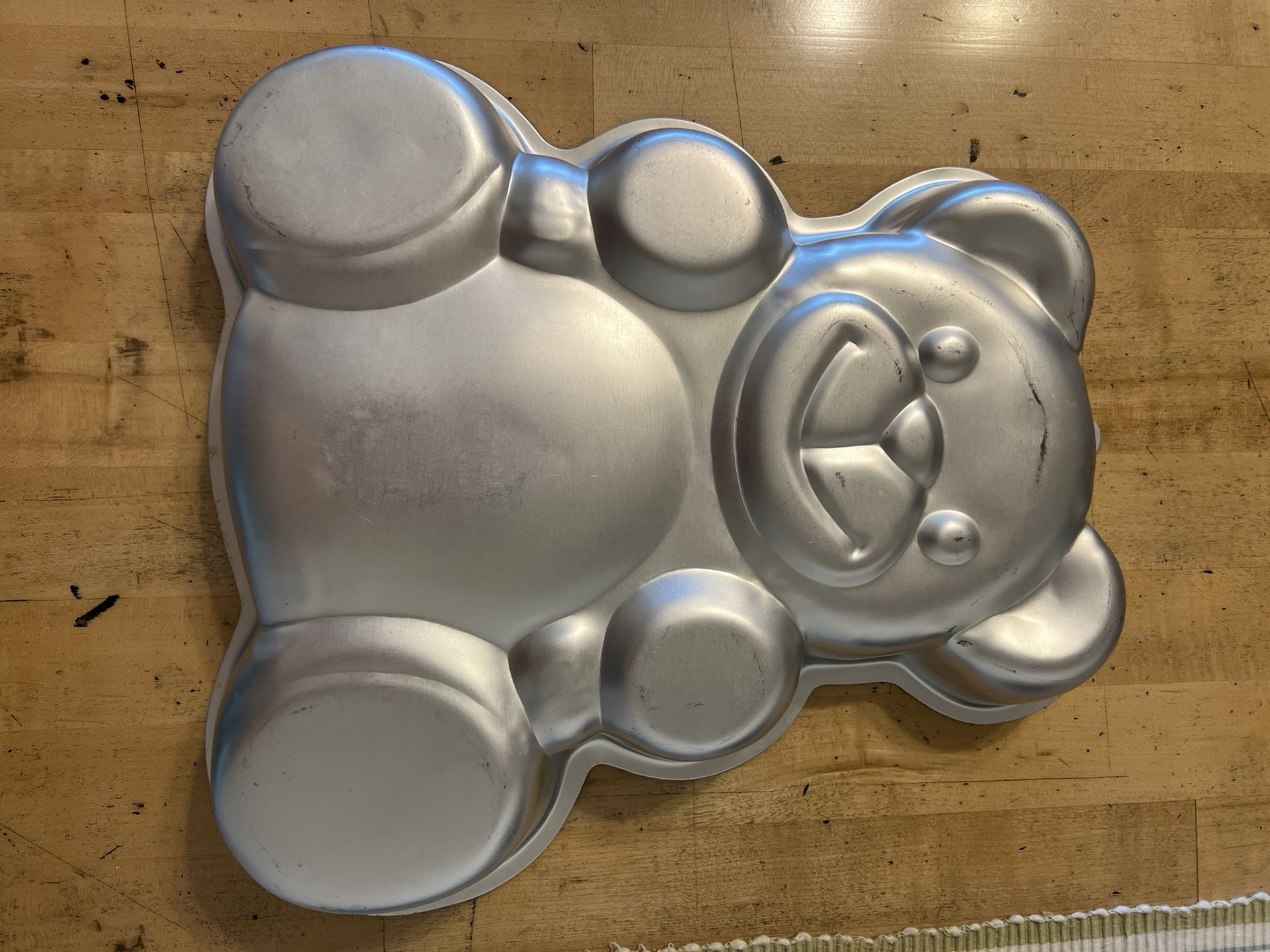 Wilton Bear Cake Pan