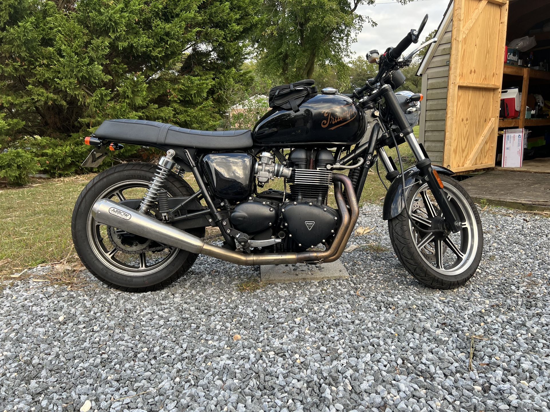 2009 triumph bonneville