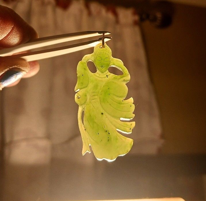 Vintage Carved Jade Pendant 1970s