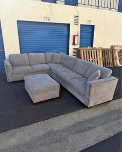 Gray Sectional Sofa with Ottoman