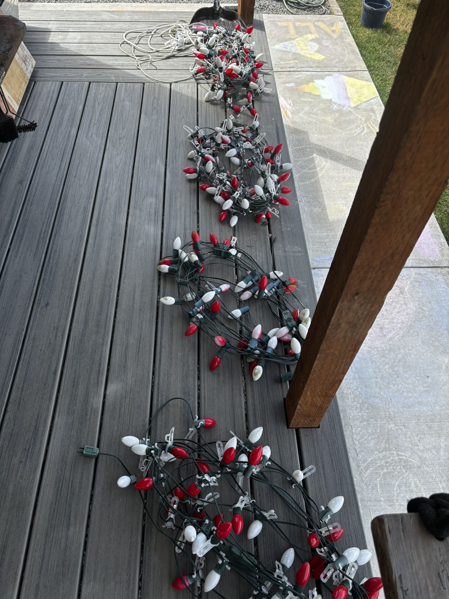 300’ Of C9 Christmas Lights (Red And White)