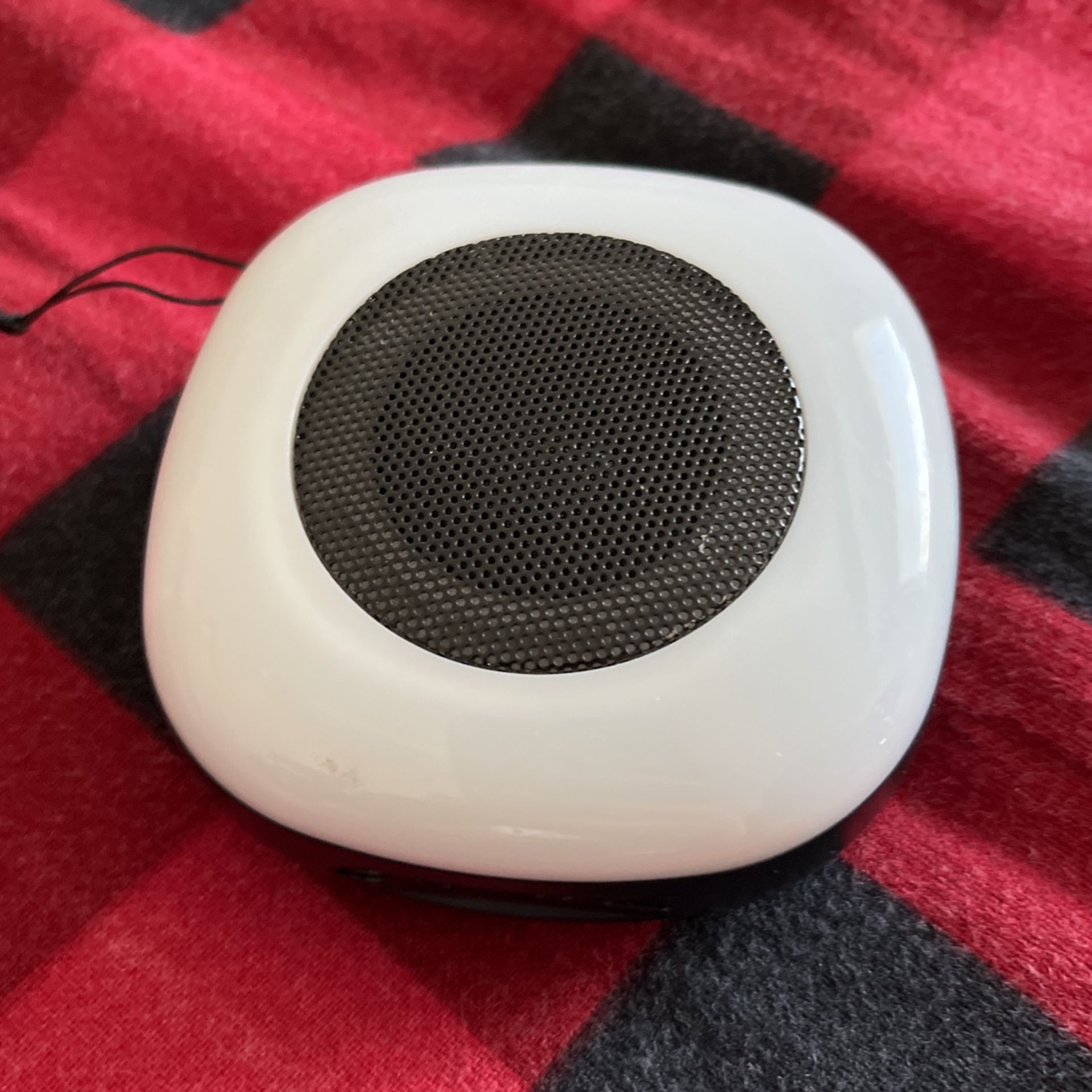 Wireless iPhone Speaker