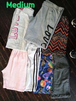 Medium sweats & leggings
