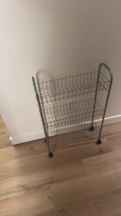 Small Metal Rolling Rack