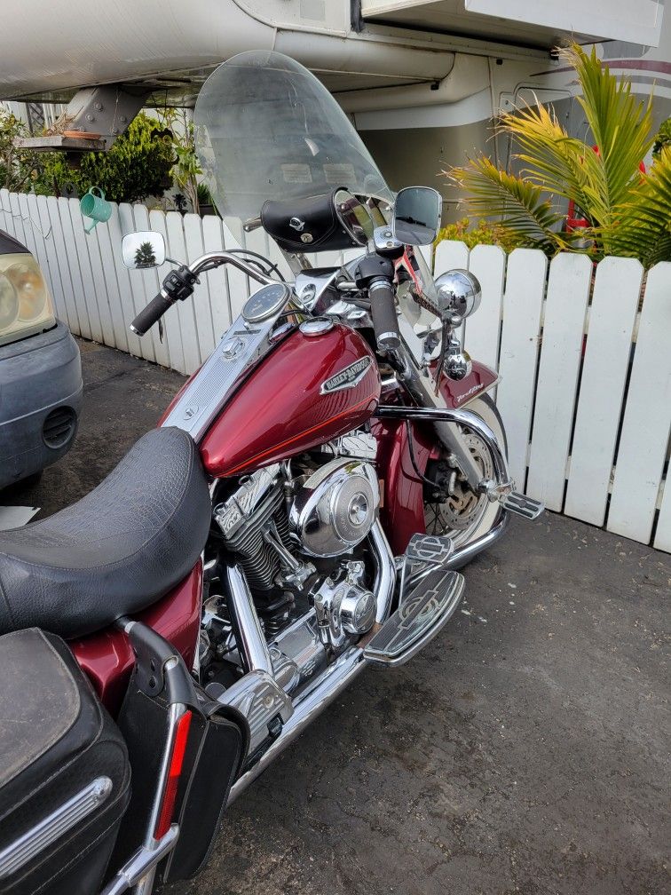 2000 Harley Road king