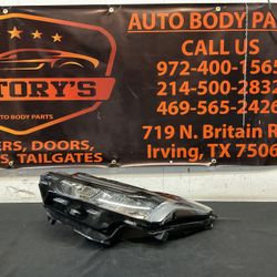 CADILLAC CT5 LH HEADLIGHT 2020-2023 LED OEM