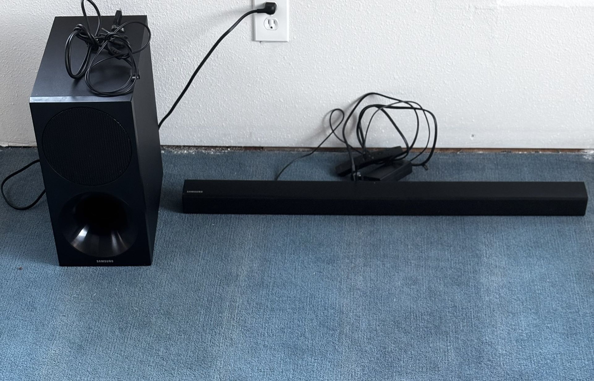 Samsung Soundbar & Subwoofer