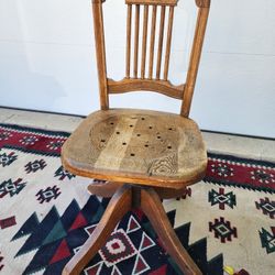 Antique Oak Swivel Desk Chair, Sheboygan Like Banker's Chair, Casters To Roll
