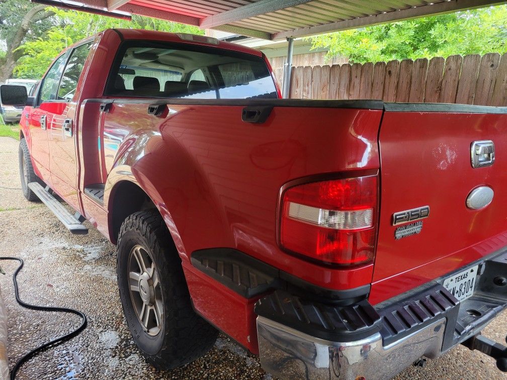 06 Ford F-150 4 Doors $3700 Cash V8 Open Trades