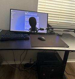 Gaming pc setup everything in picture included