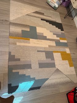Modern Abstract Area Rug 5x7