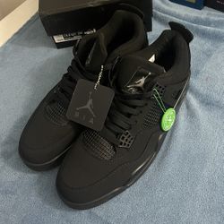Jordan 4 Black Cats Size 12