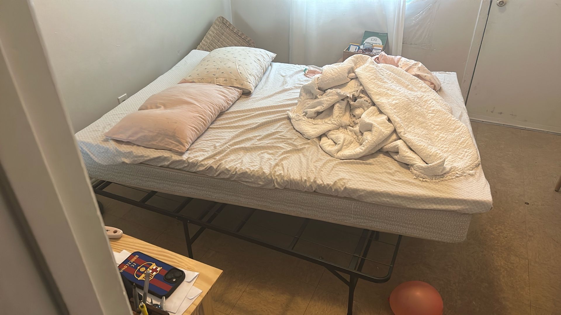 Full Bed With Bed Frame