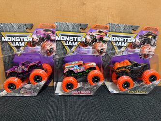 Monster Jam Trucks Spooky Collection