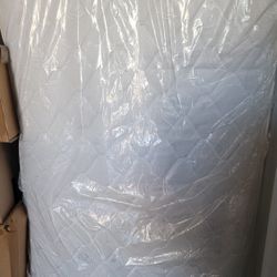 New Twin Size Mattress 