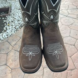Cowboy Boots 