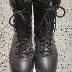 Combat Boots 