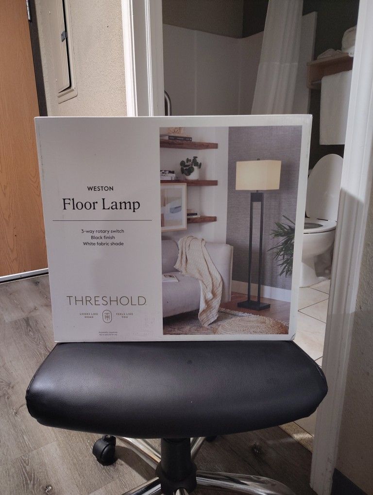 Weston Floor Lamp 