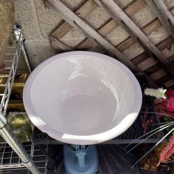 Large White Sabatier Mixing Bowl / Serving Bowl – Made in Italy – 14.5” Rim – Heavy Ceramic  ⸻  DESCRIPTION  Large Sabatier ceramic bowl, made in Ital