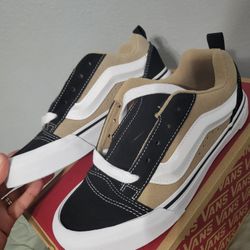 Black/Brown Knu Skool Vans