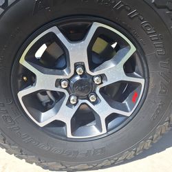 Set De 4 Llantas 285x70r17 y Rines 