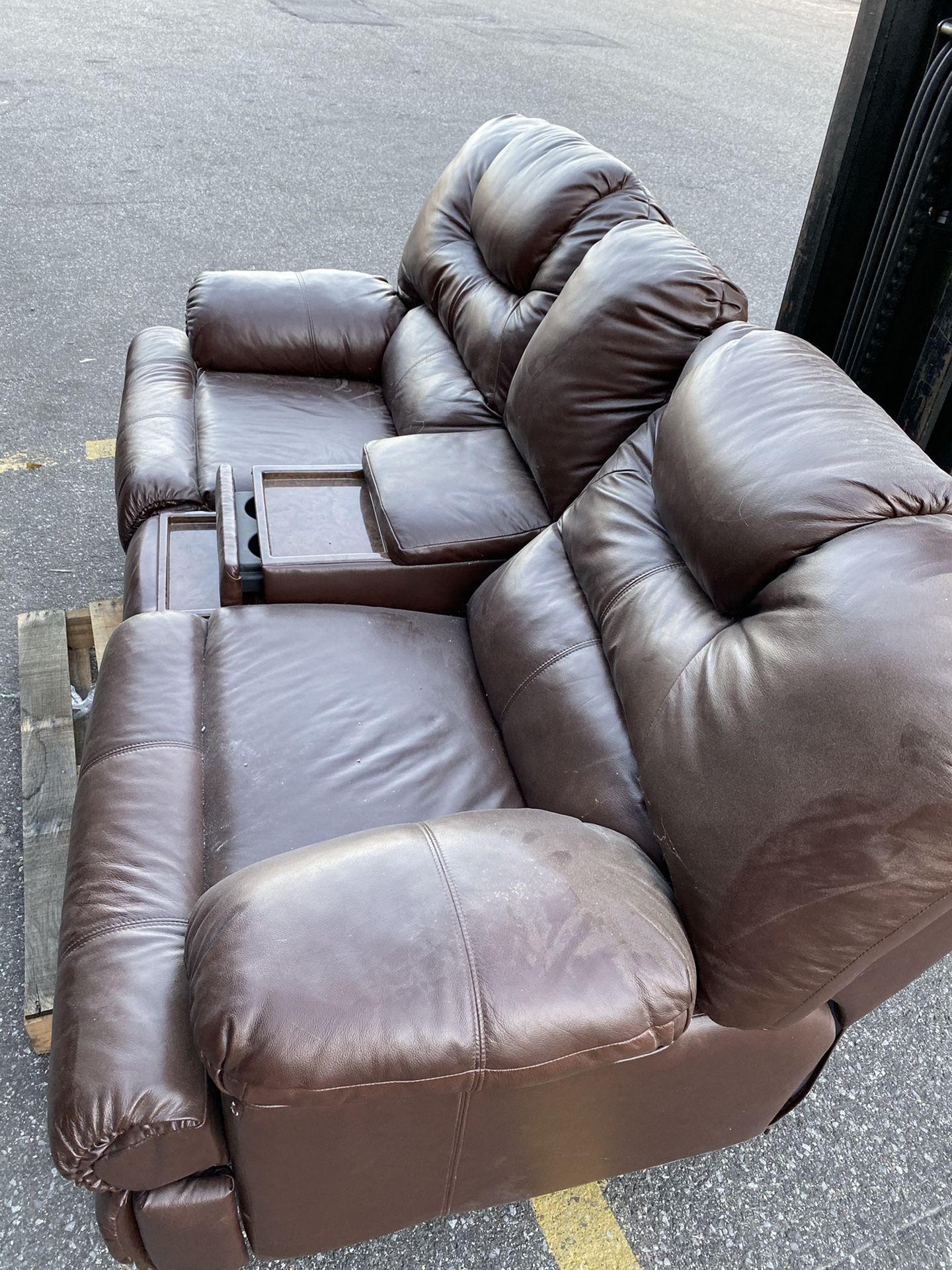 MOVIE ROOM LEATHER COUCH