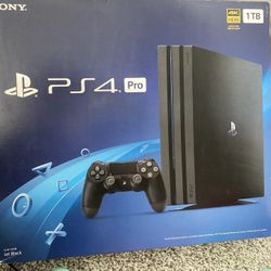 PlayStation 4 Pro 1tb