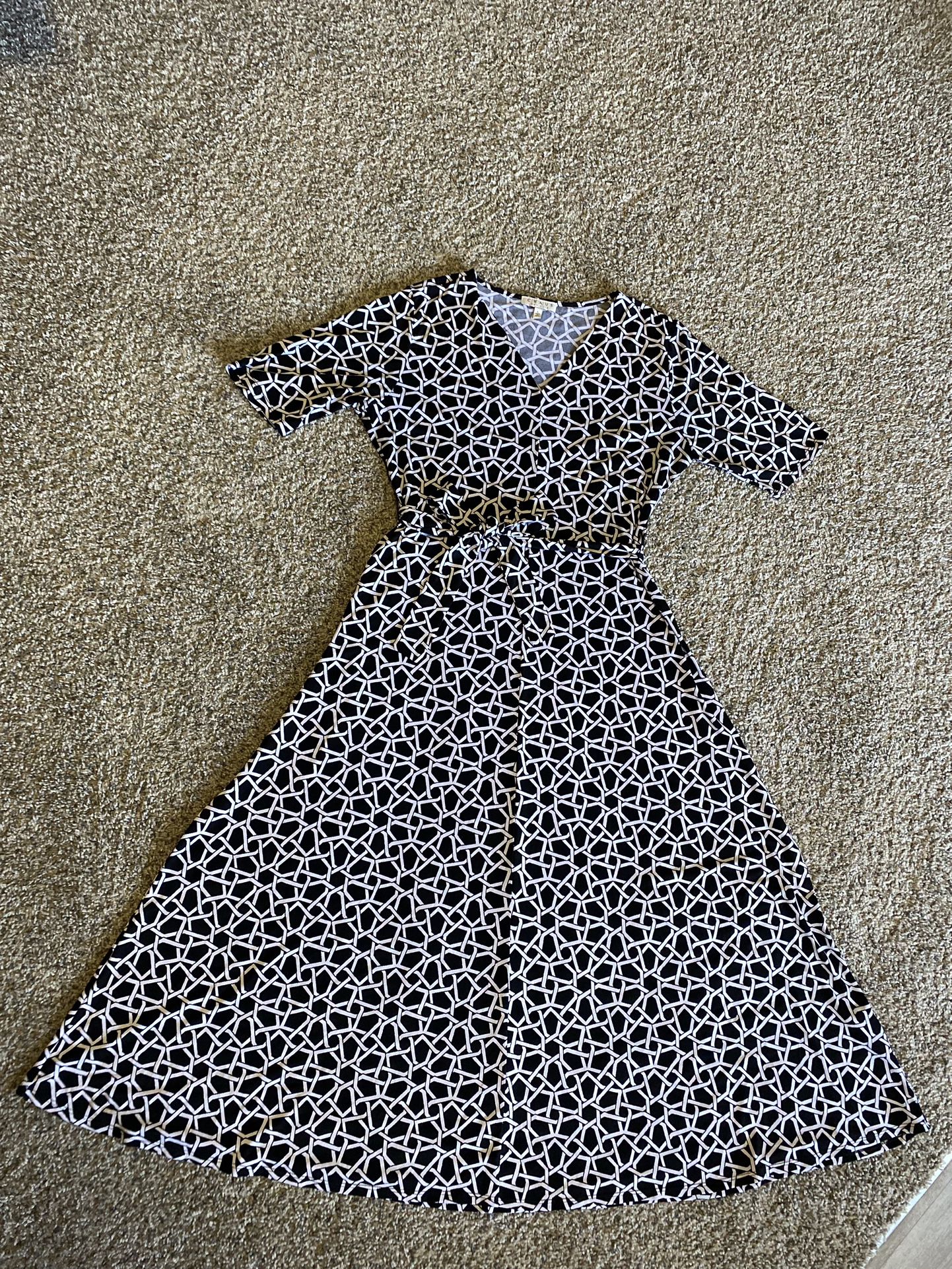 Long Dress/ Short Sleeve
