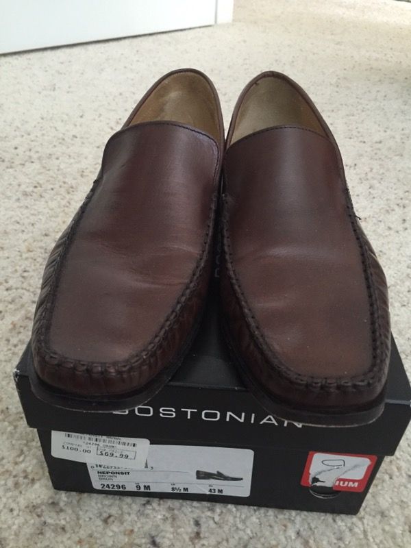 Bostonian men loafer sz 9