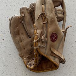 Baseball Glove For Left Handed Player