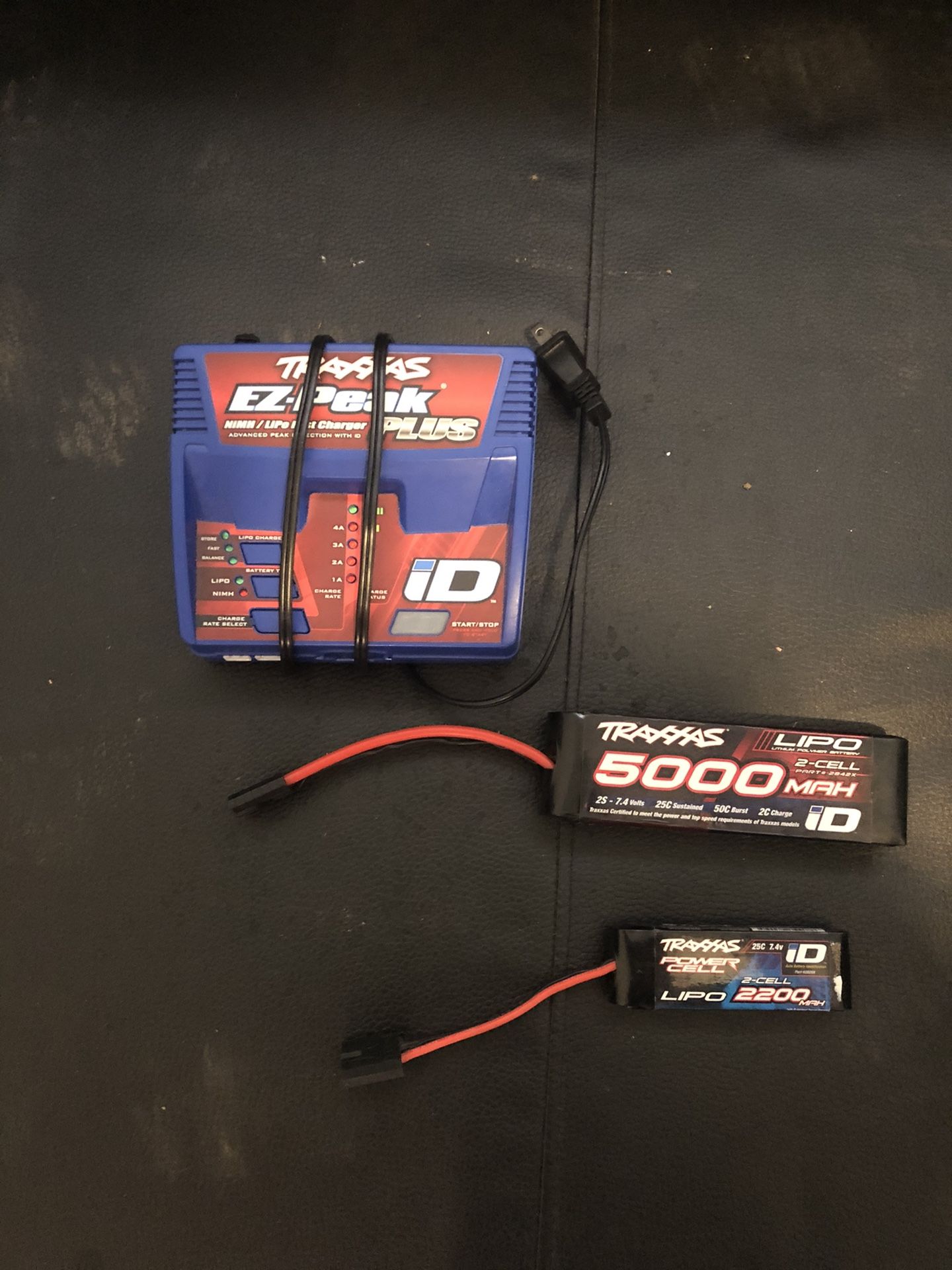 Traxxas ez peak and 2 cell lipo batteries