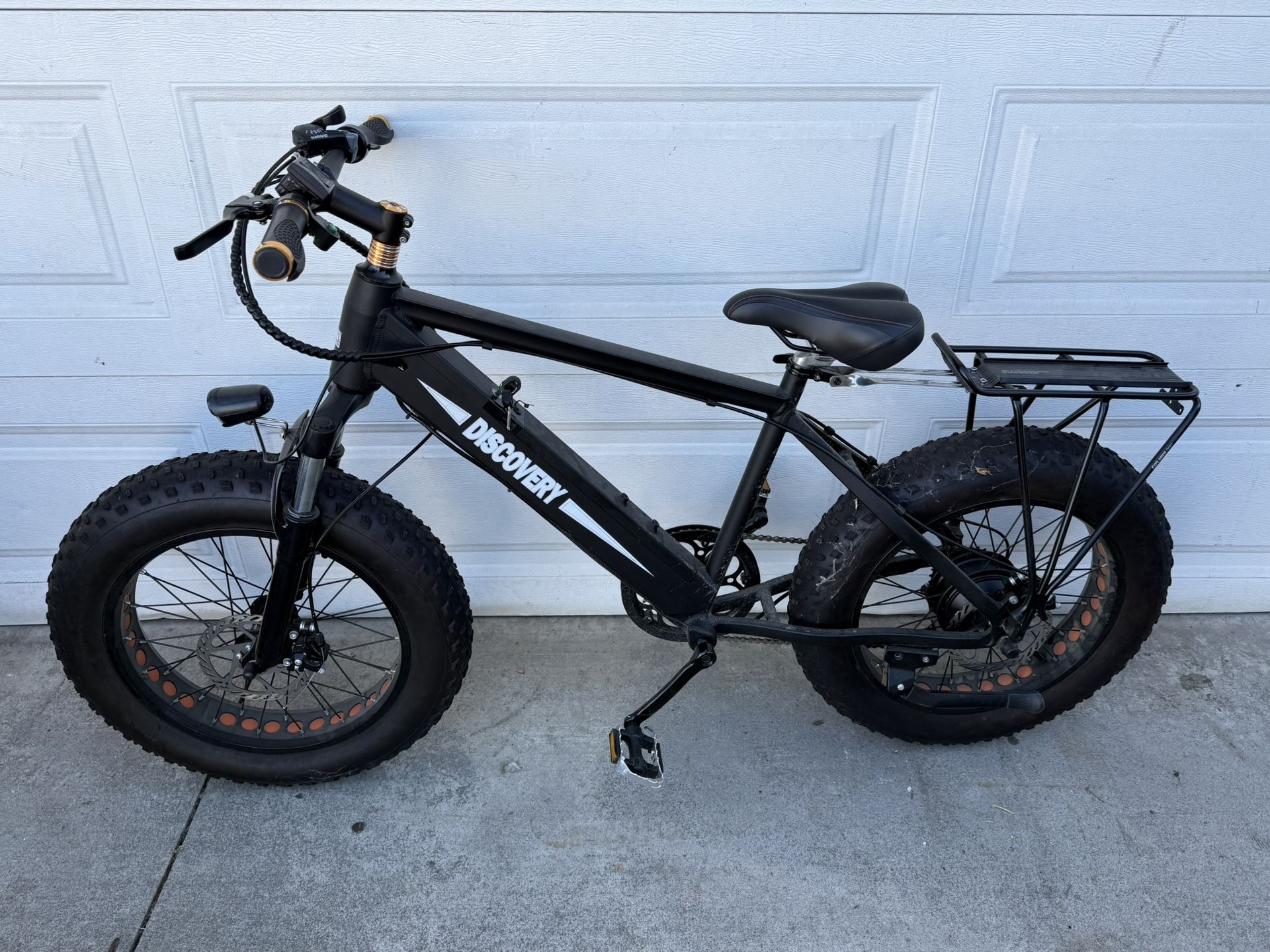 Discovery High Quality Electric Bike Bicycle Fat Tires