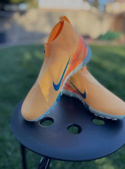 Nike Mercurial Superfly 10, Turf soccer cleats, Size 5.5