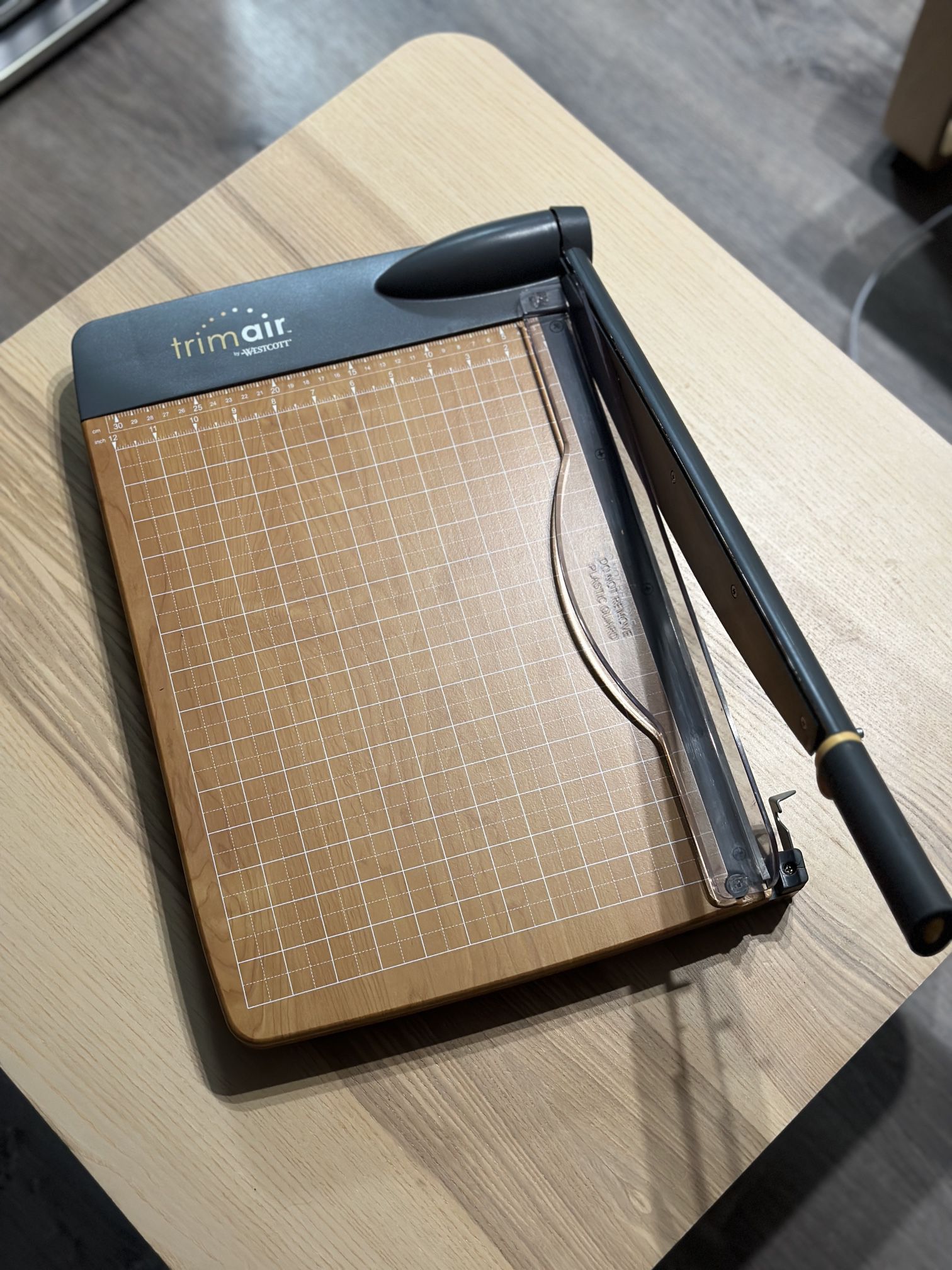 Westcott ‎15106 TrimAir 12-Inch Guillotine Paper Cutter, Heavy-Duty  Multi-Paper Trimmer with 30 Sheet Capacity for Sale in Miami Beach, FL -  OfferUp