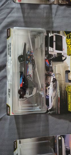 Hot wheels lot limited chase and sets haulers Batman and some others