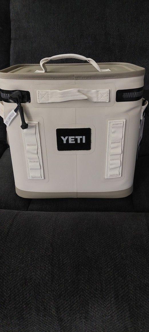 Hopper Flip
12 Soft Cooler, Brand New
