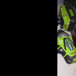 Drills. Set 24v Greenworks Works Good, Bad Charger