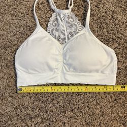 White bra size medium 